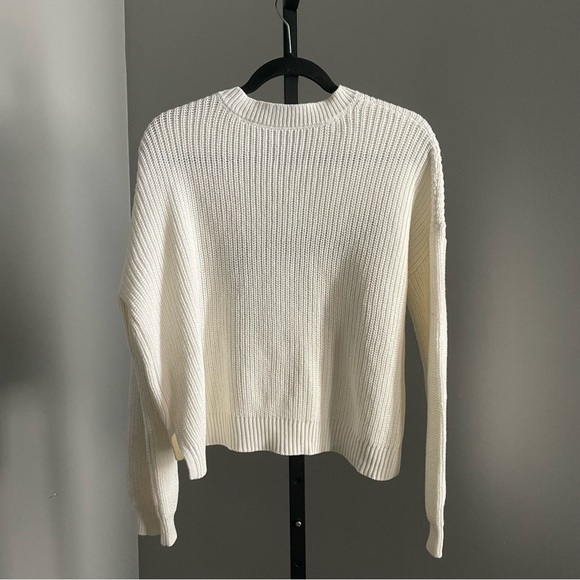 Santorini Stitch Crewneck Pullover Size Medium - Picture 2 of 3